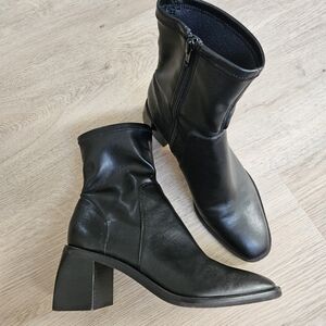 Dolce Vita Ankle Boots